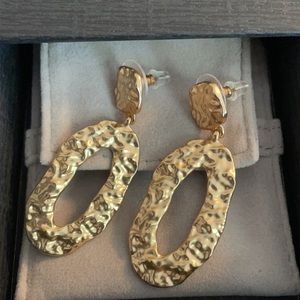 Palmero-Hera Earrings